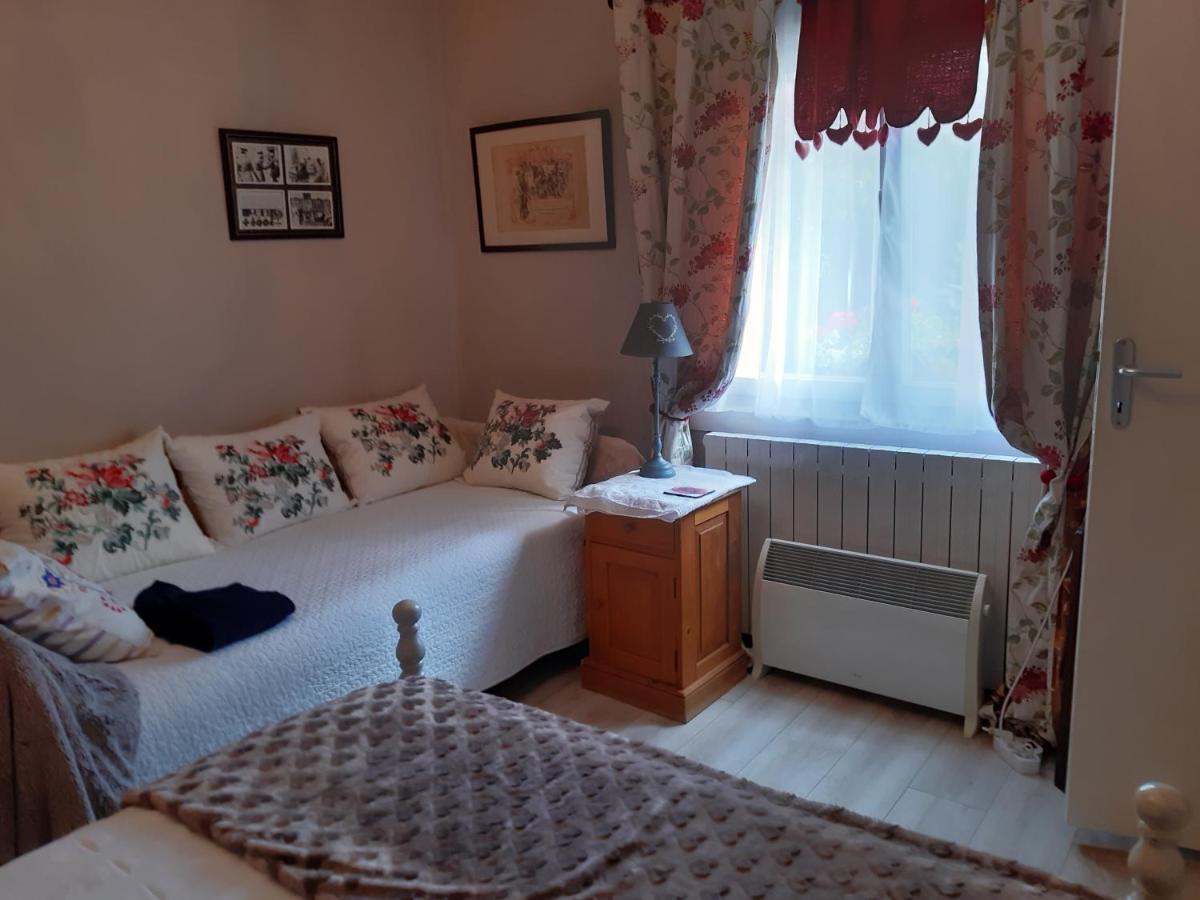 Les Alouettes B&B Hardecourt-aux-Bois Exteriör bild