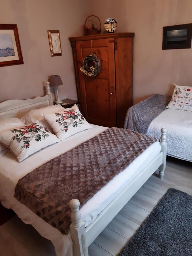 Les Alouettes B&B Hardecourt-aux-Bois Exteriör bild